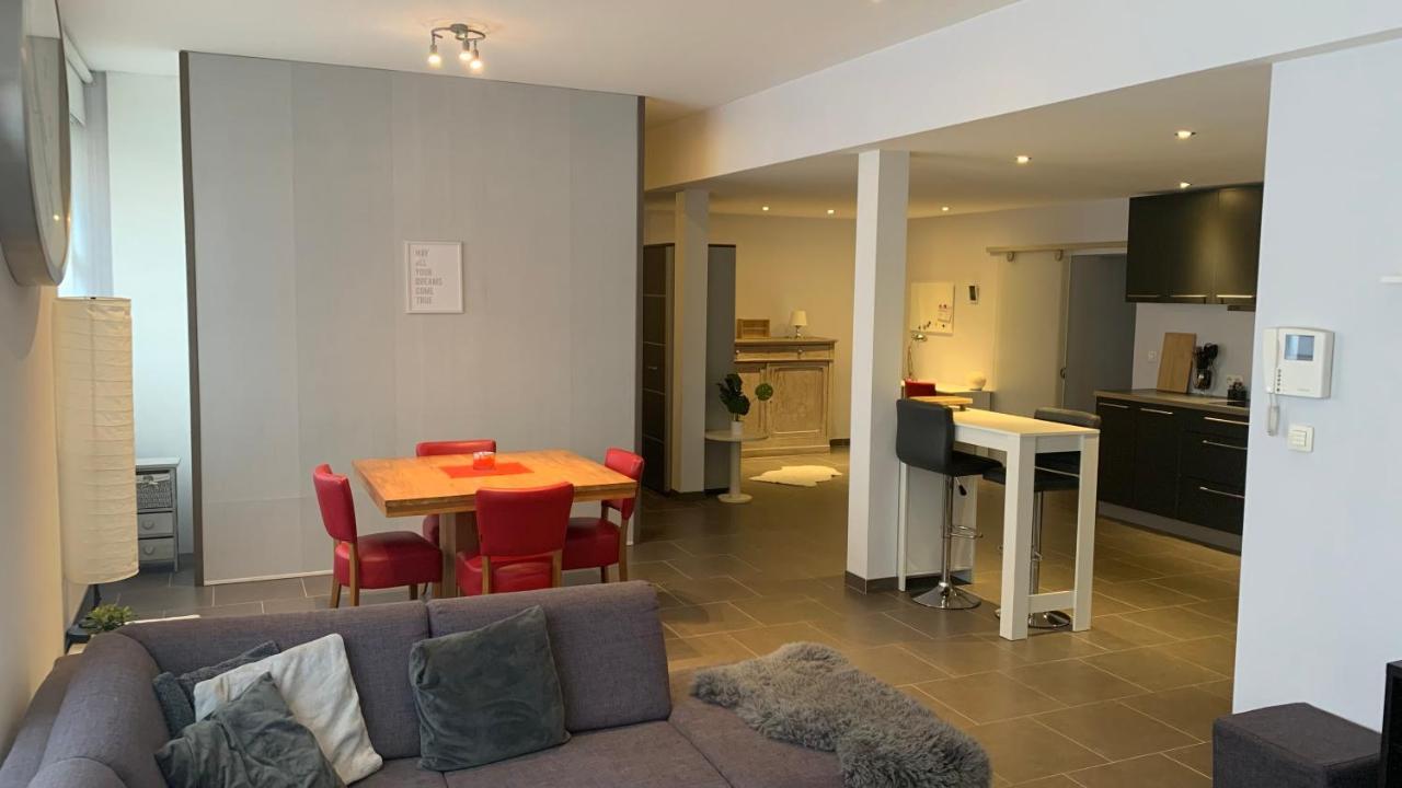 Ruime Studio In Deurne Антверпен Экстерьер фото